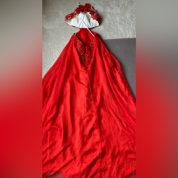 Red Cutout Prom Dress - Picture 7 of 8